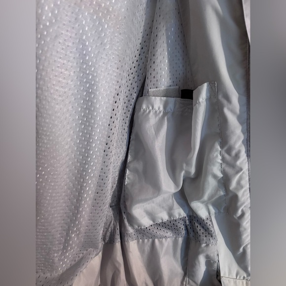 Women’s Roxy snowboarding Jacket - Picture 4 of 7